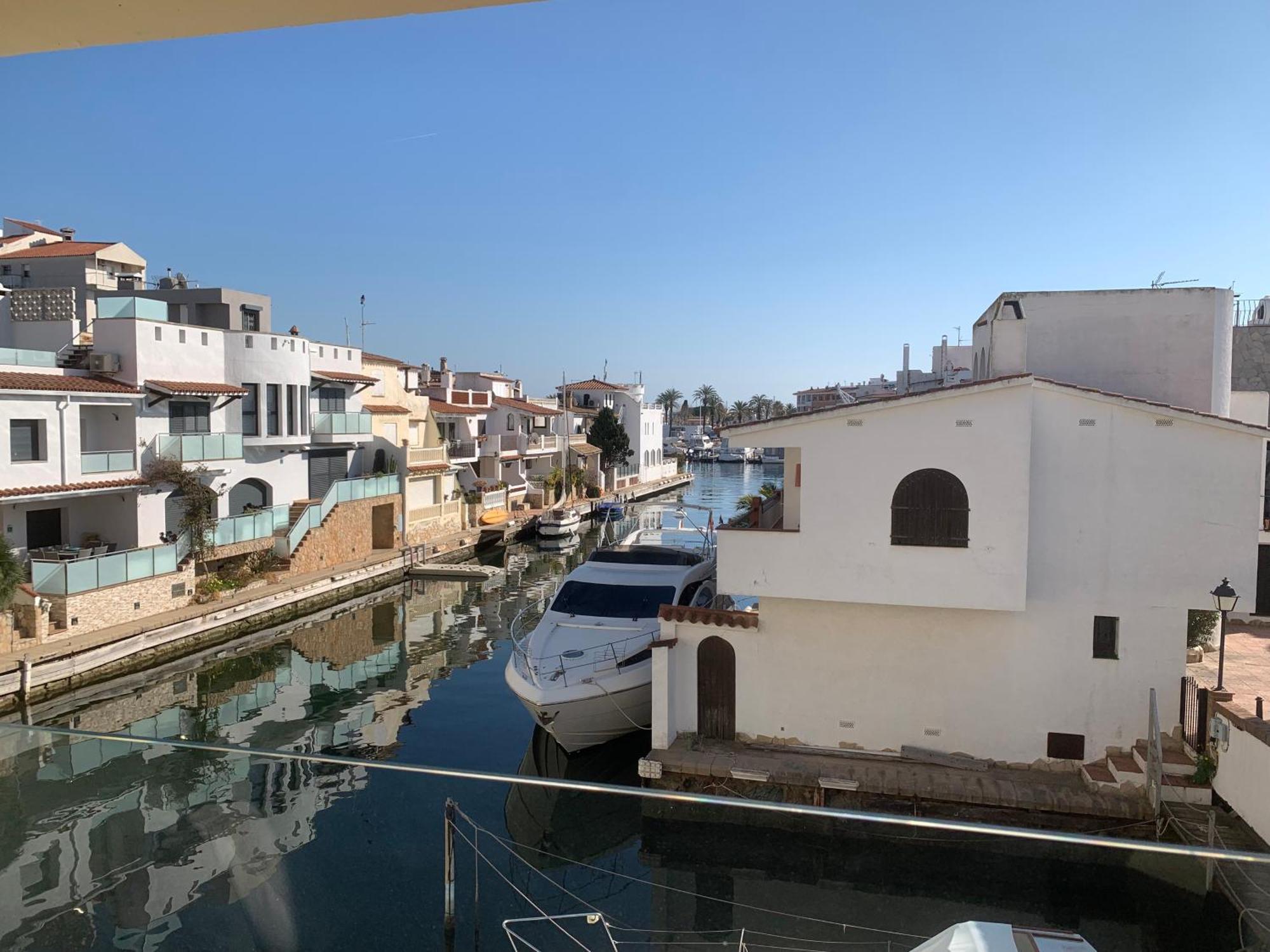 Waterside Apartment - Two Bedroom Empuriabrava Εξωτερικό φωτογραφία